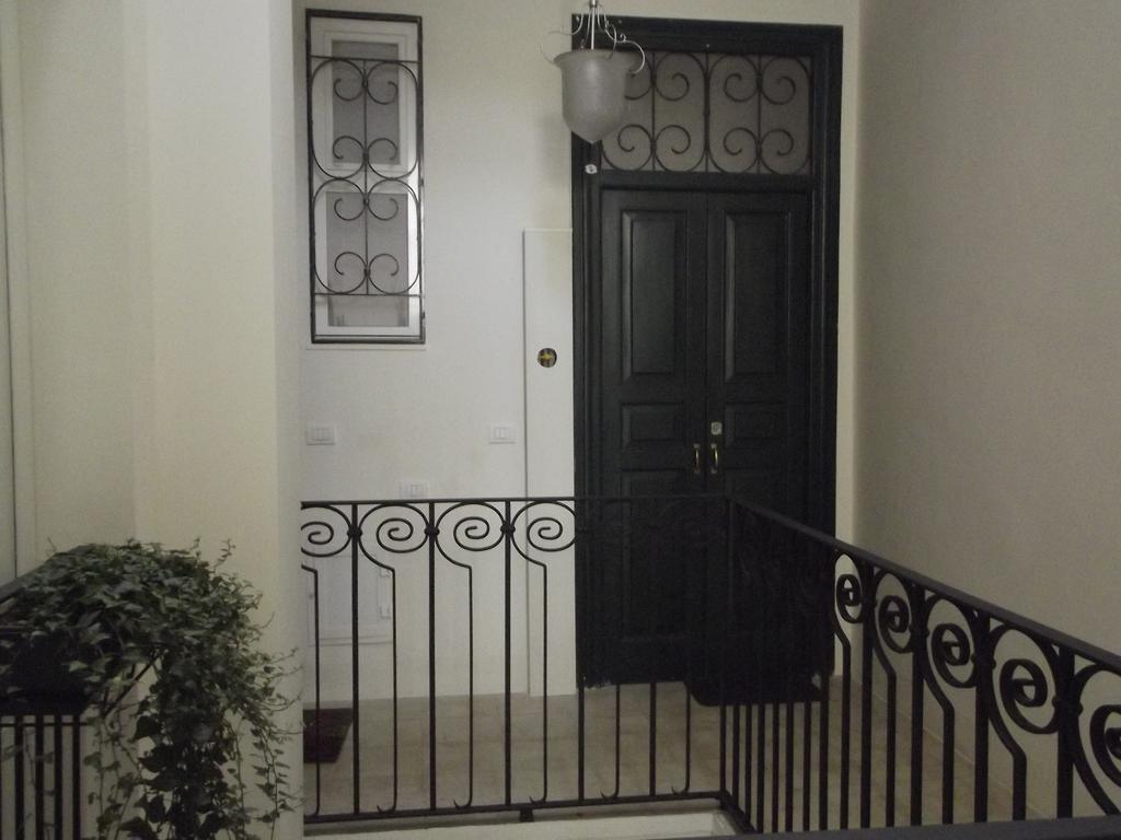 A Due Passi Dal Centro - Bari Policlinico Διαμέρισμα Δωμάτιο φωτογραφία